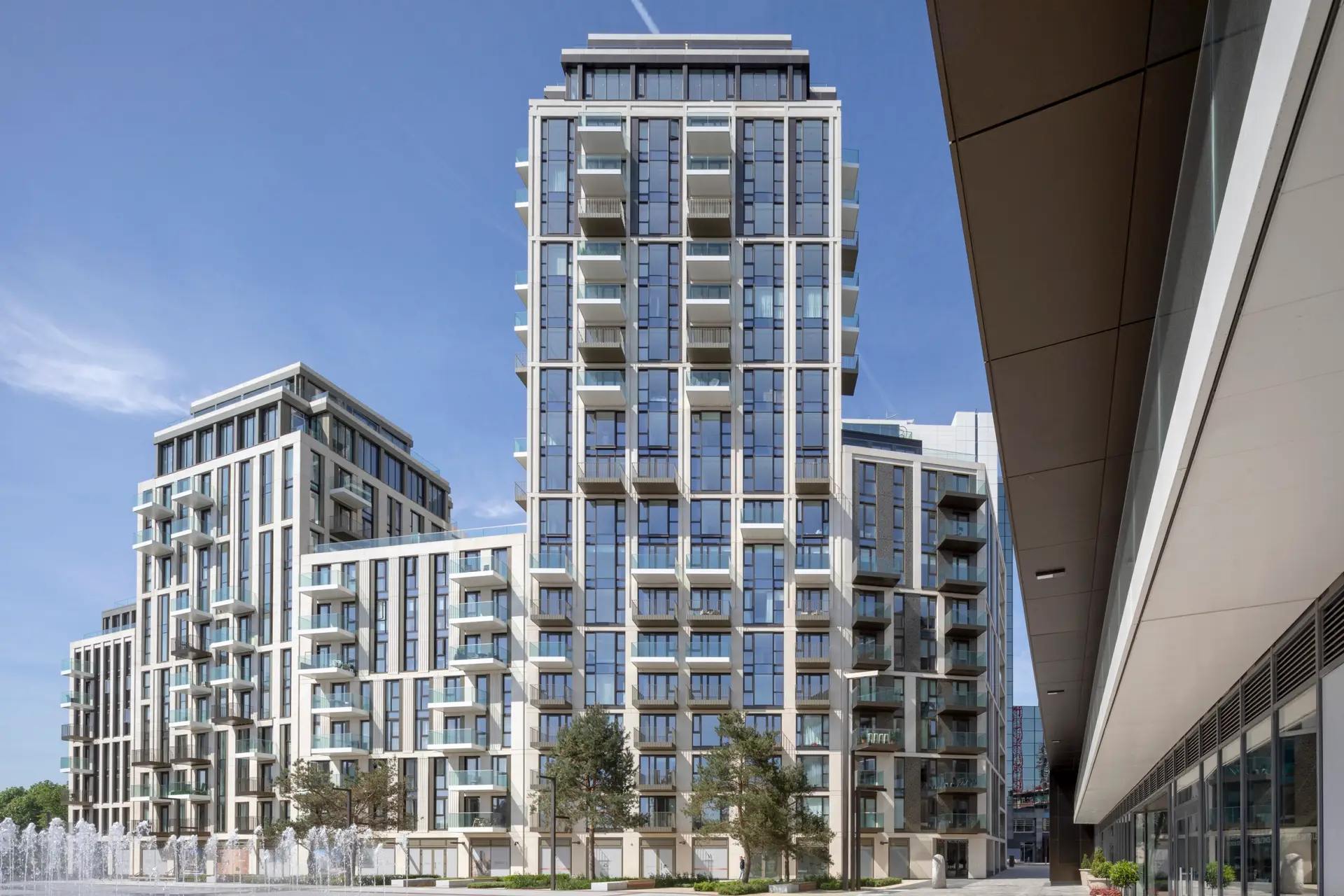 London Dock - Admiral and Alexander Wharves