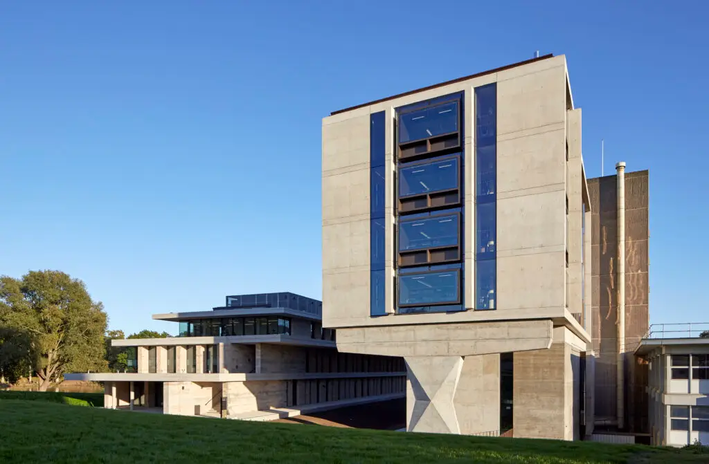 Albert Sloman Library